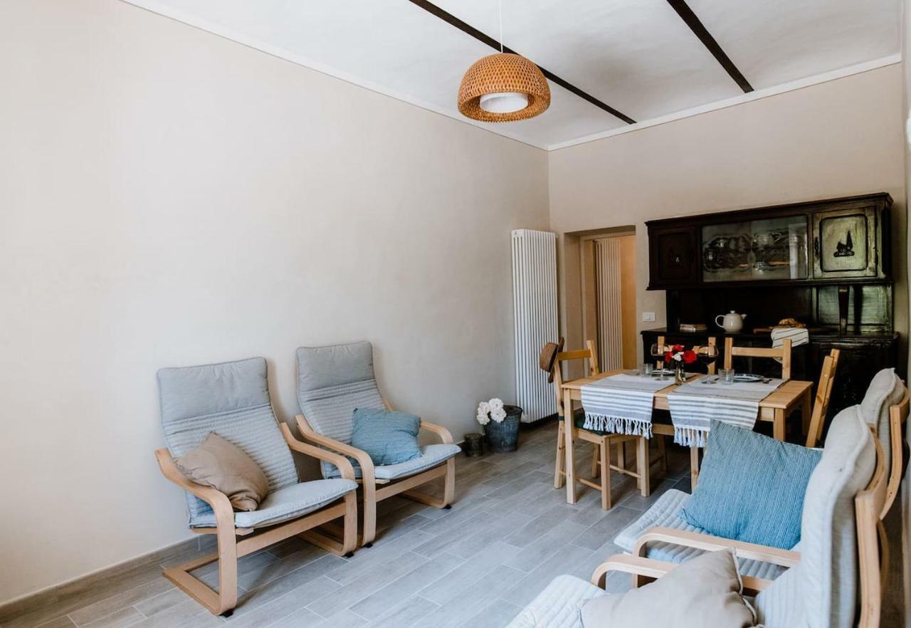 La Quiete Del Roero - Casa Vacanze Nel Verde Monticello d'Alba Ngoại thất bức ảnh